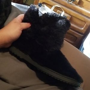 black slipper booties